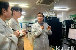 河北日报：一线见闻丨汤药变颗粒 古方焕新生